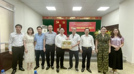Thành ủy Sầm Sơn làm việc với lớp Bồi dưỡng kiến thức kinh điển Mác - Lênin, tư tưởng Hồ Chí Minh KĐ23.05.