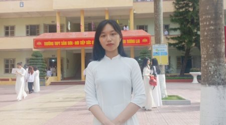 Nữ sinh trường THPT Sầm Sơn đạt 3 điểm 10 thi tốt nghiệp THPT năm 2024